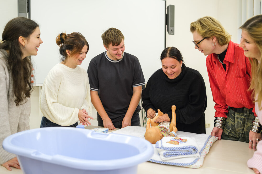 Recura Akademie Beelitz Ausbildung zum:zur Erzieher:in 2